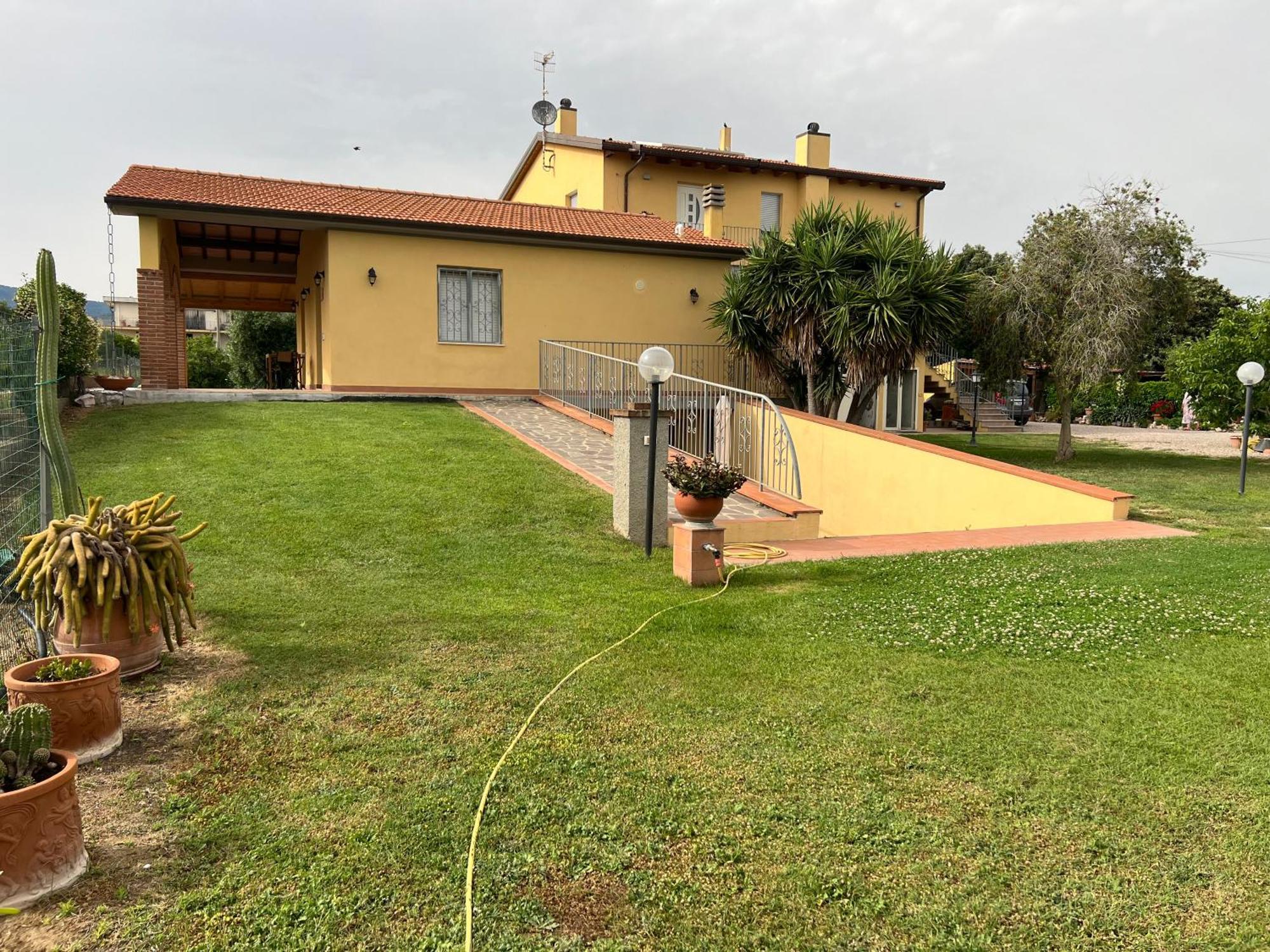 Agriturismo Il Giardino Degli Olivi Appartamenti Castiglione della Pescaia Ngoại thất bức ảnh